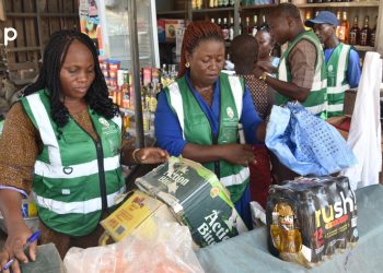 Commerce : des produits alimentaires frelatés saisis et des commerçants sensibilisés