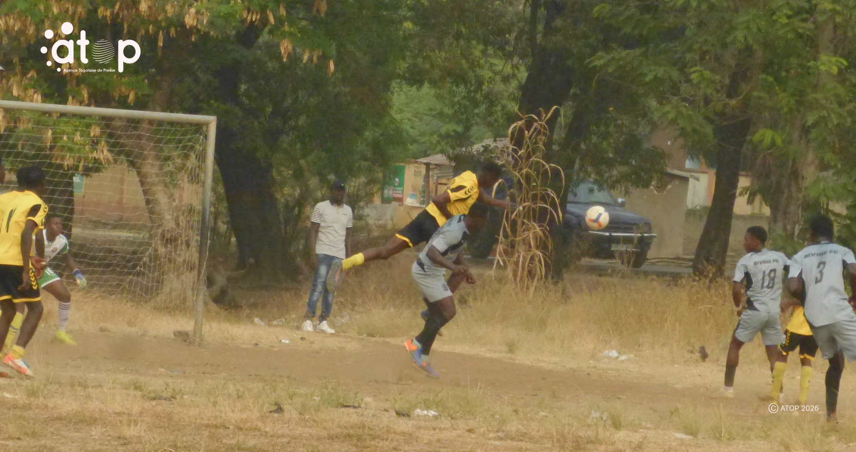 18 Seance de dispute du ballon