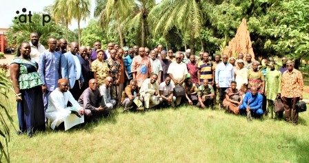 7 Les membres du CICC apres ladoption des