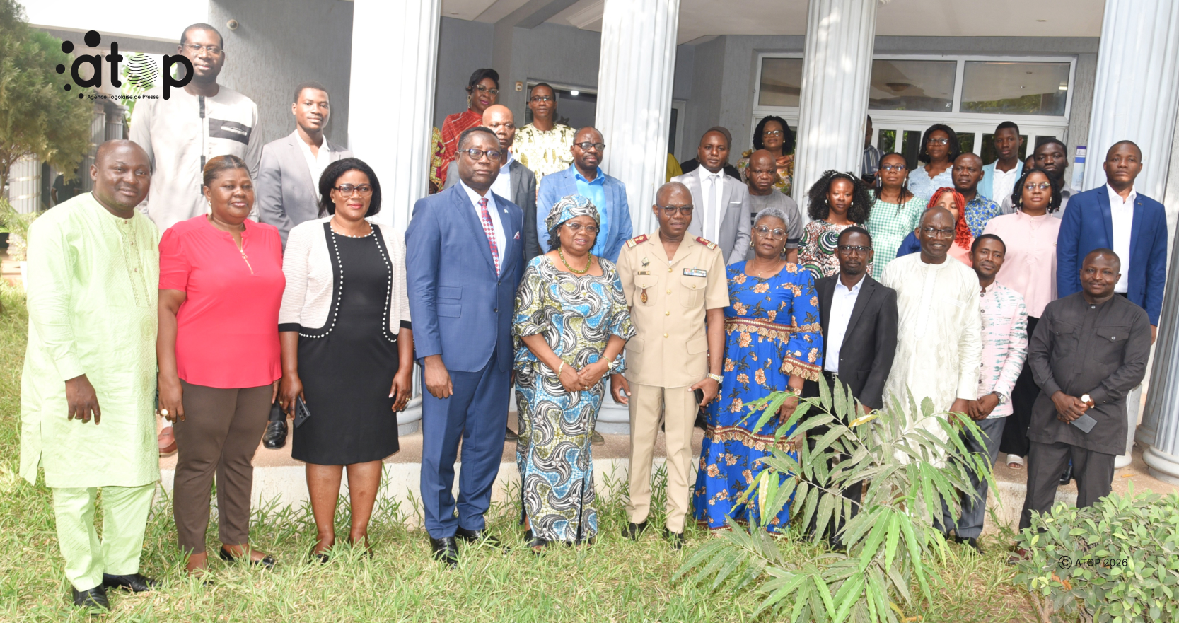 Membres et personnel de la CNDH site