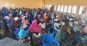 15 Lassistance a lecoute de lhonorable