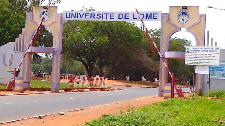 L’Inde augmente le nombre de bourses ICCR pour les étudiants togolais 1 Entree principale de lUniversite de Lome.jpg