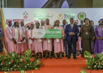 Promotion de l’excellence féminine : Mlle Dalouba Gamba Blessing distinguée « Reine des sciences et technologies » édition 2025
