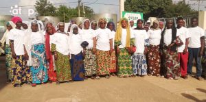 Cinq coopératives de trois régions dotées de kits modernes d’étuvage du riz à Tchamba 3 29 Les femmes beneficiaires.jpg