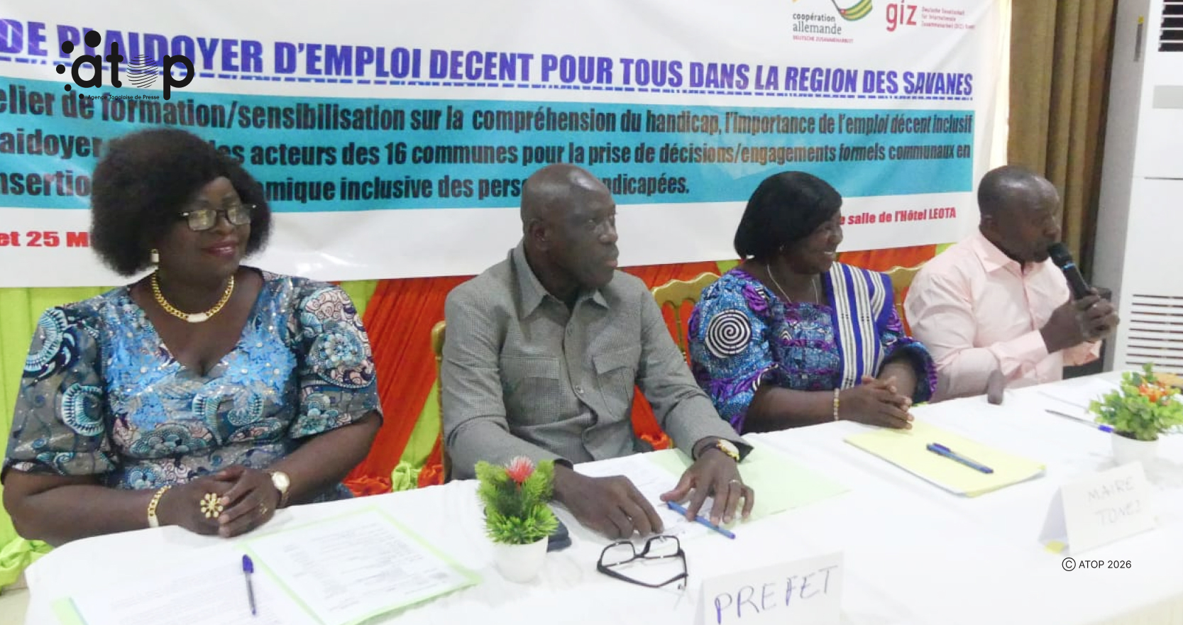 7 Table dhonneur