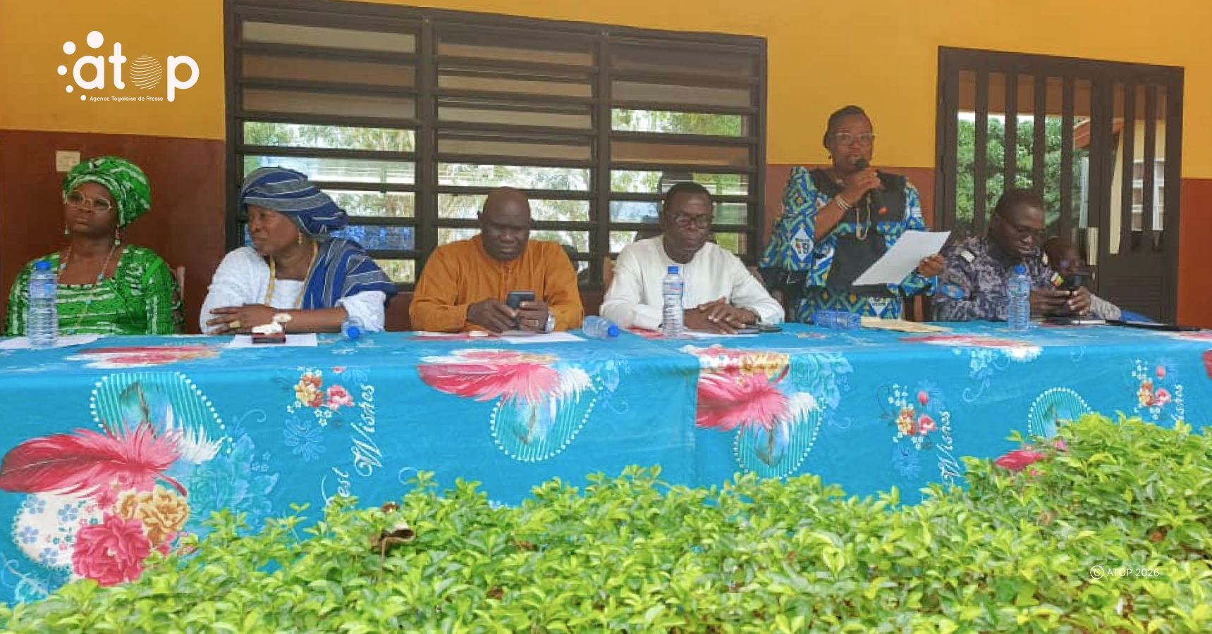 76 La table dhonneur lors de cette celebration