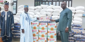 La secrétaire générale de la Présidence du Conseil offre de vivres à la communauté musulmane