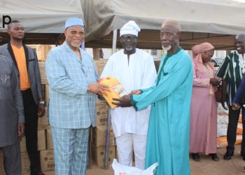 Tône/Célébration de l’Aïd El-Fitr :  La communauté musulmane des Savanes bénéficie de vivres