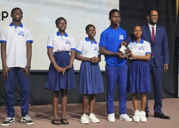Programme ” Mini Entreprise” de YMCA-Togo :  Le complexe scolaire Baptiste de Kanyikopé au podium de la compétition nationale de Pitch