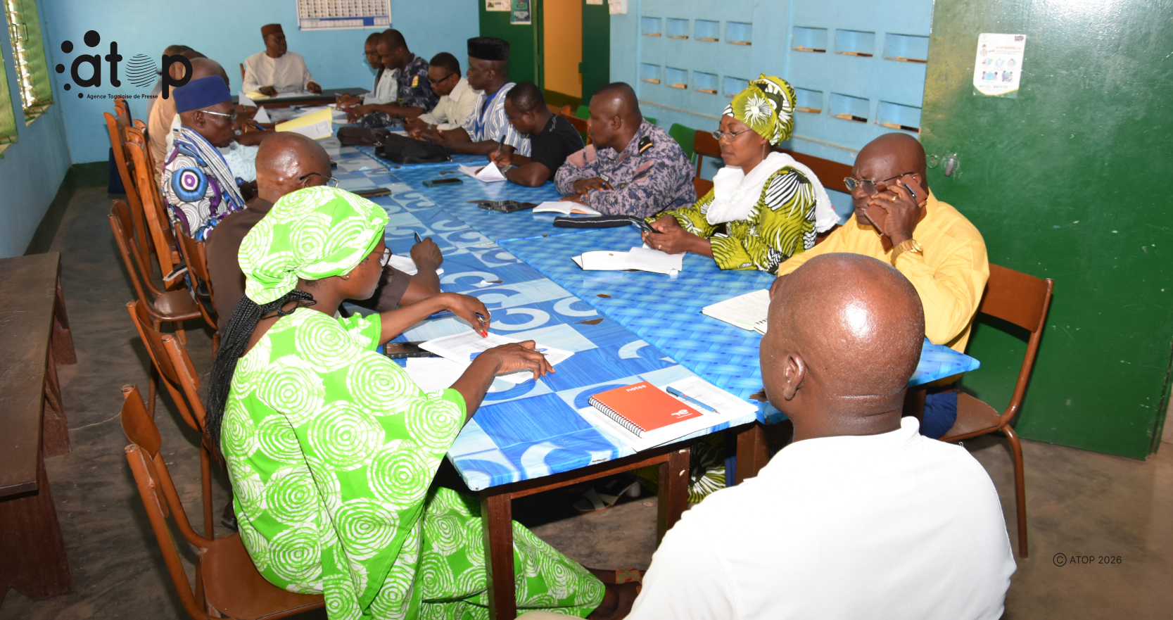Doufelgou/renforcer le dialogue institutionnel au niveau local : les acteurs territoriaux formés au fonctionnement des conférences administratives préfectorales 1 Oliver 9 8