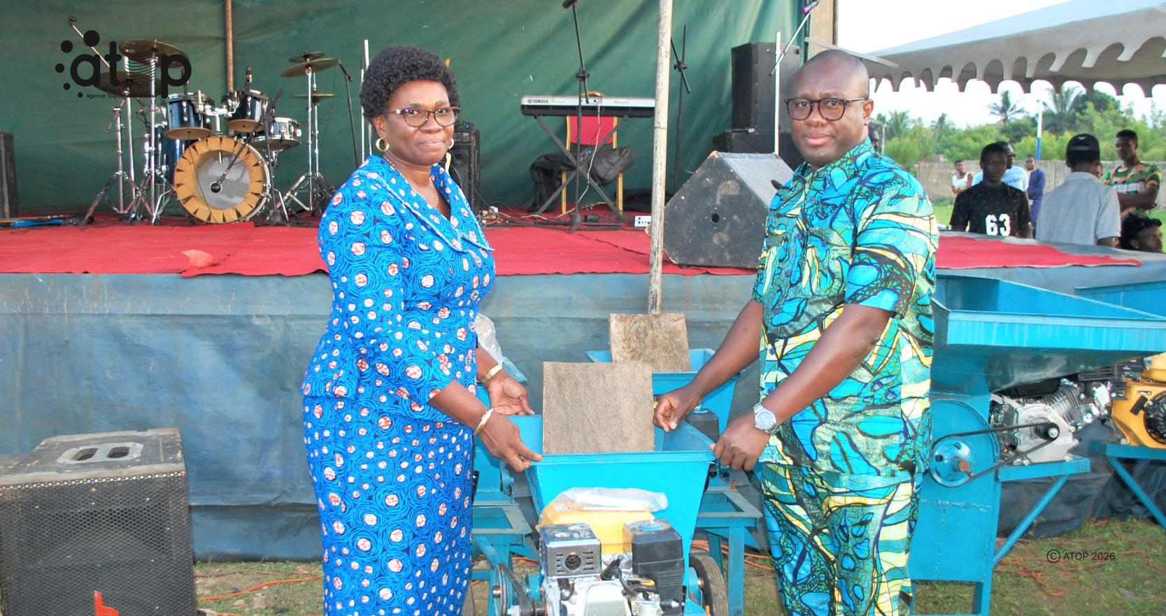 UNIR Kloto offre des équipements aux coopératives pour renforcer l'autonomisation des femmes 1 Oliver824