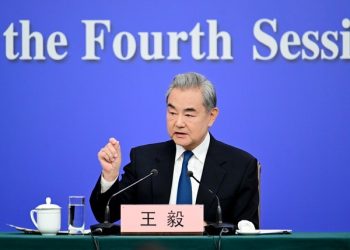 Politique étrangère et relations extérieures de la Chine : le ministre des Affaires étrangères s’est entretenu avec la presse