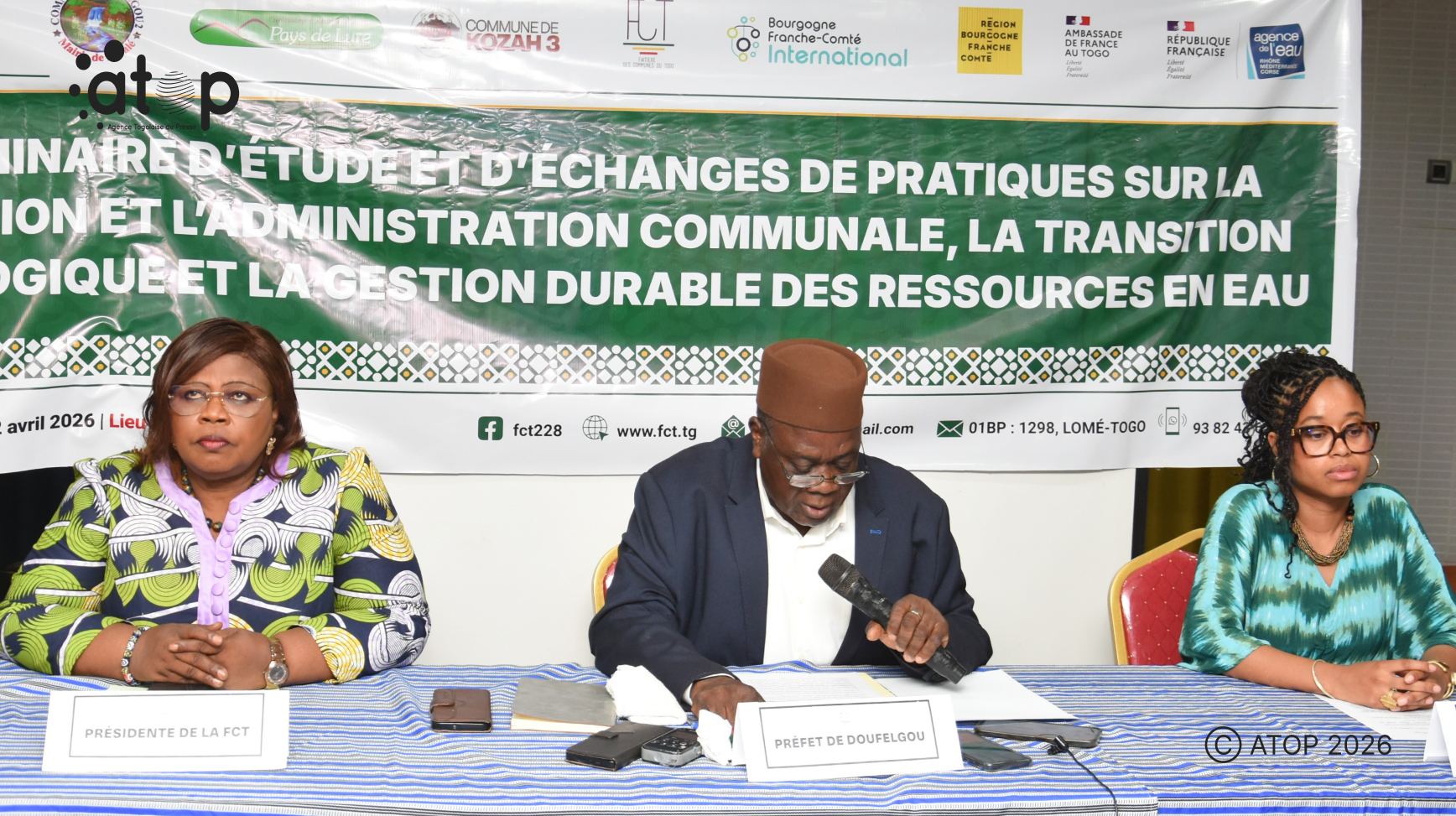 10 Table dhonneur le prefet a louverture des travaux