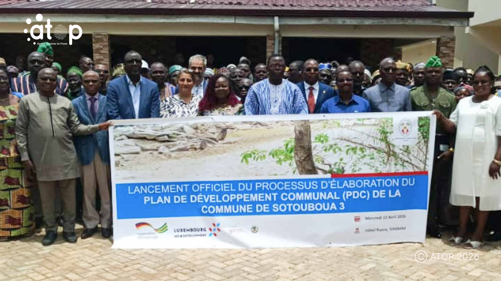 La commune Sotouboua 3 lance le processus d’élaboration de son PDC 1 24 Officiels et participants