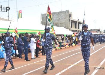 Zio/ 66è anniversaire de l’indépendance : des défilés militaires, paramilitaires et civils marquent la célébration dans la région Maritime