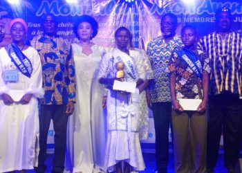 Mlle Rosaline Afi Avogan remporte la 3ᵉ édition de « Mon talent, mon avenir »