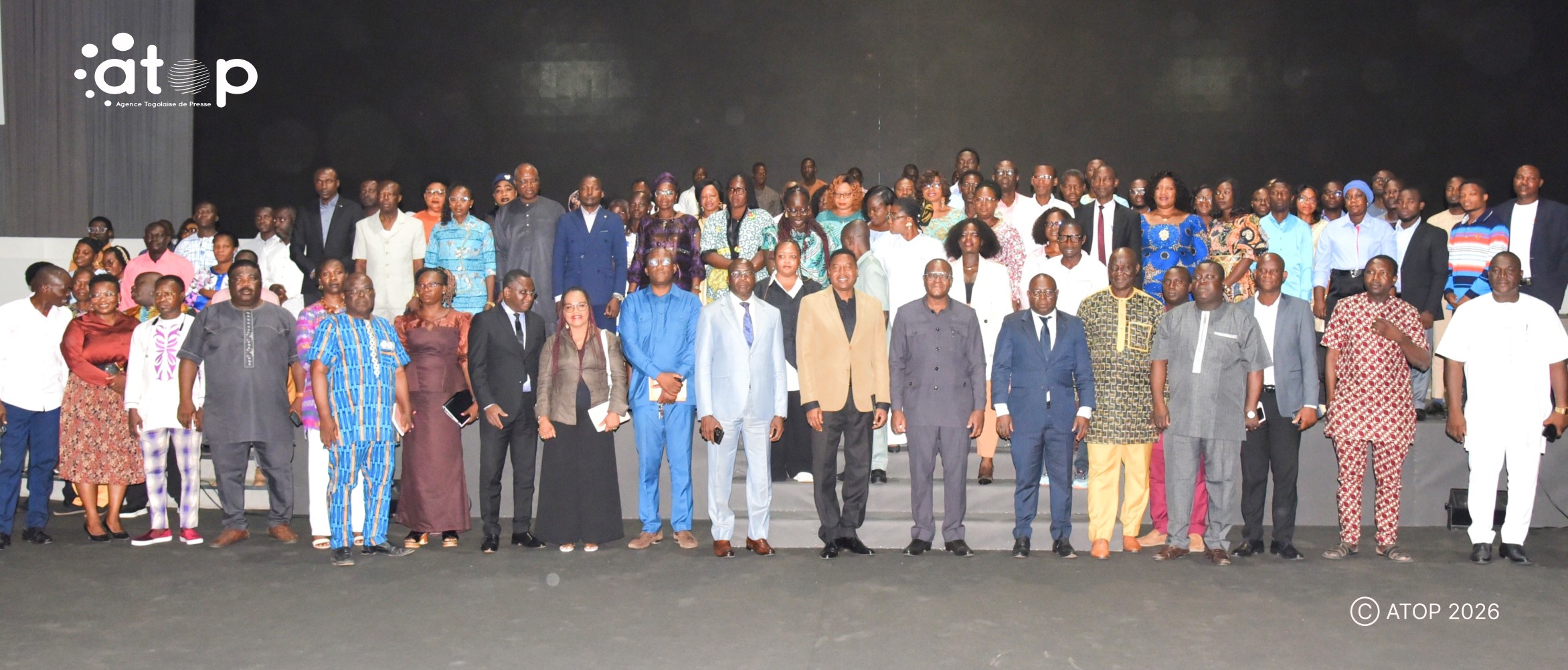 Les officiels et les participants