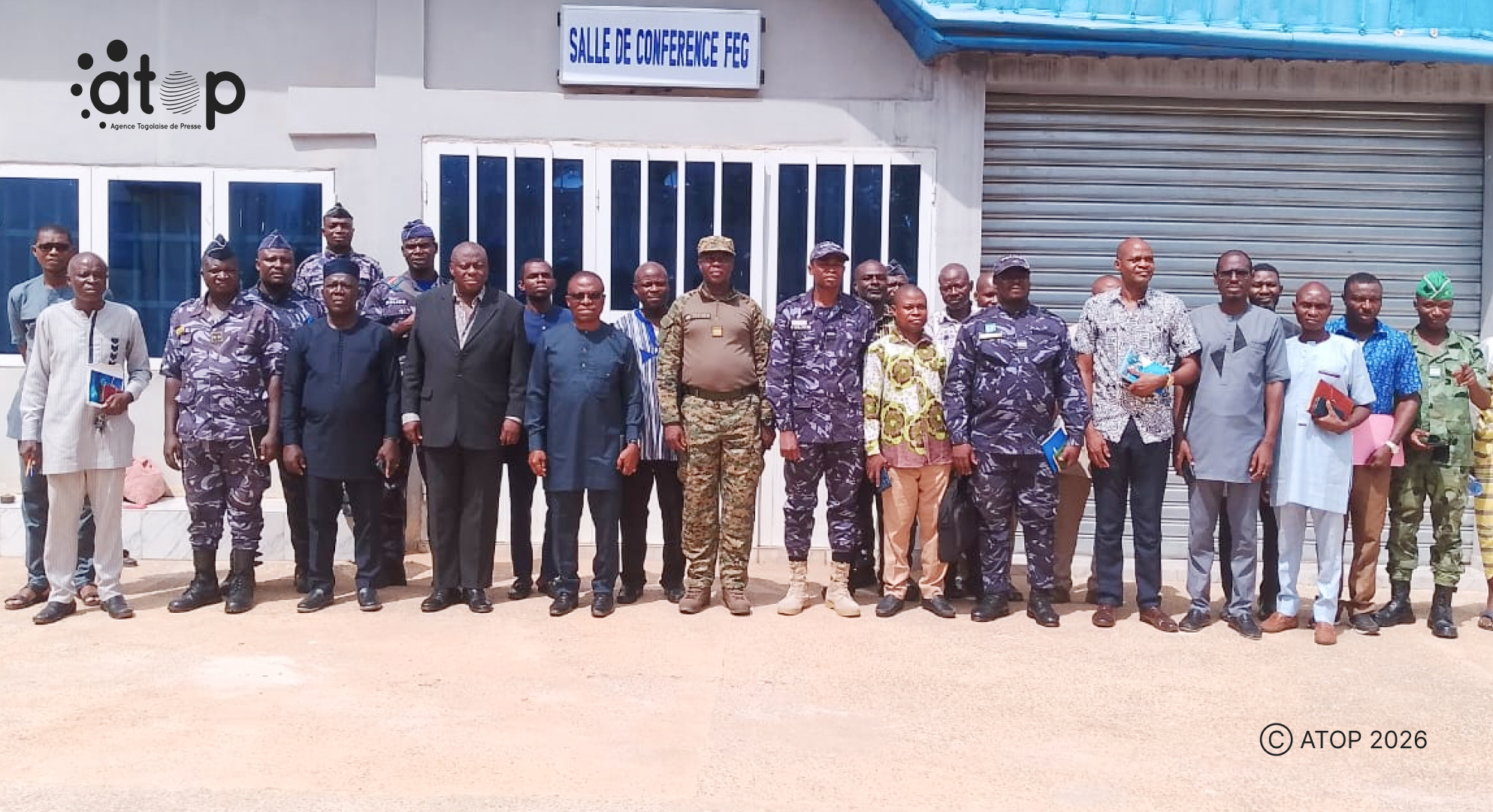 17 Les membres de la conference administrative