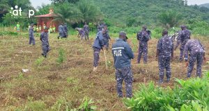 18 Les collaborateurs accompagnant le commissaire