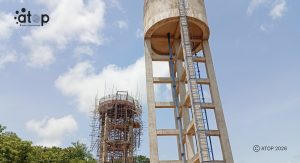 50 Chateau deau de KABOU en cours de construction