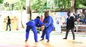 Sport/Judo : Coupe de l’Ambassadeur du Japon : Lion Judo Club et Samurayi Judo Club, vainqueurs 2 Oliver 1 11