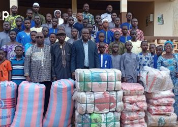 Des vivres et non vivres aux orphelinats Saint Joseph et Al Habibat Ai Chat de Bassar