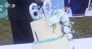 PHOTO 11 Le gateau danniversaire