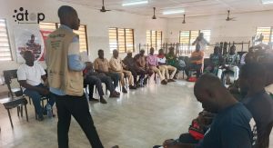 26 Les participants en pleins echanges