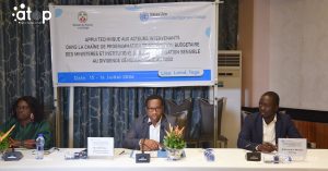 Budgétisation sensible au dividende démographique : Des cadres des ministères en formation à Lomé 2 Mr Sovi au micro 1