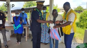 Campagne nationale de distribution de moustiquaires : L’opération démarrée dans la région de la Kara 2 Oliver 17 3