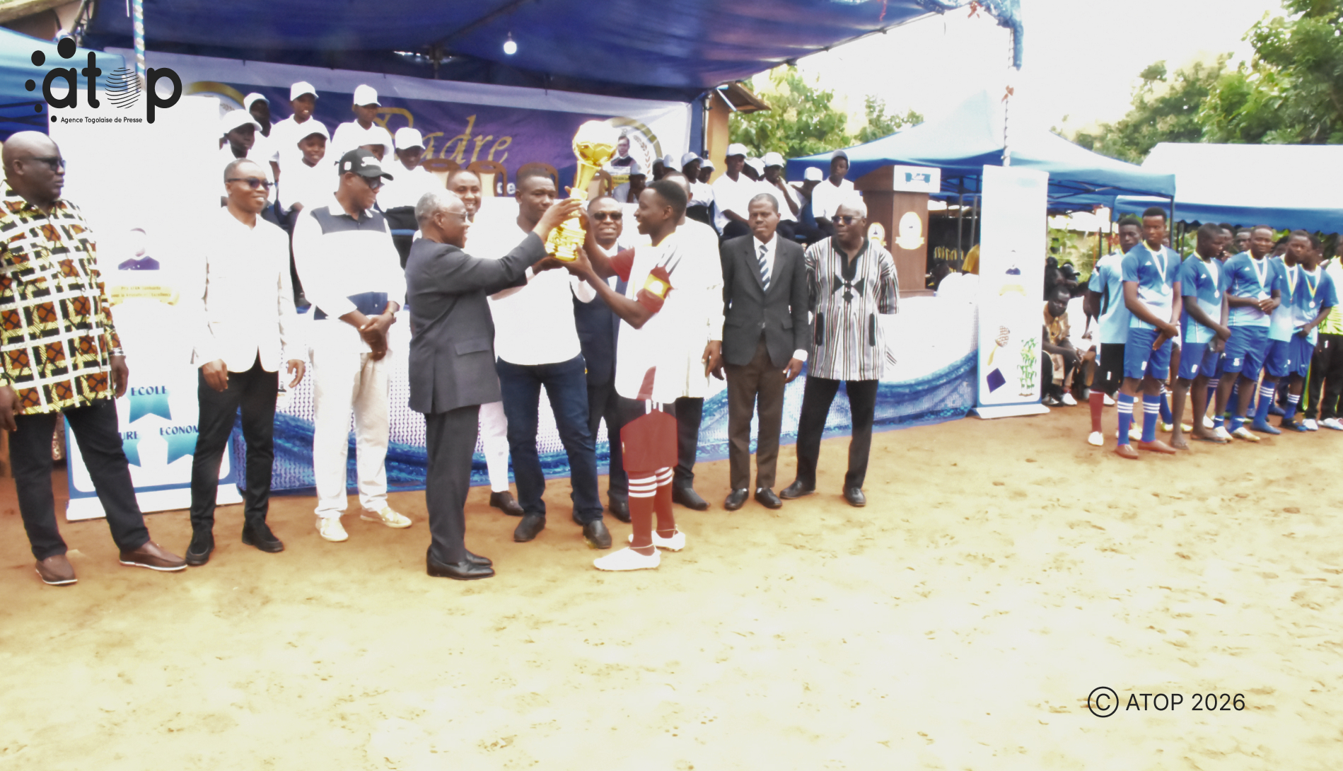 Ogou : le Prix PADRE distingue les meilleurs élèves et sportifs et promeut la culture de l’excellence 1 Oliver 25 3