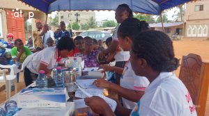Seance de depistage et de controle a Lome site 1