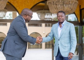 Stabilité dans les Grands Lacs : Faure Gnassingbé reçoit le ministre congolais Floribert Anzuluni