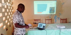 15 Le point focal palu Dr Kpekpassi presentant le bilan.