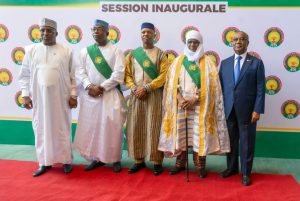 Le president Klassou et ses pairs de lAES