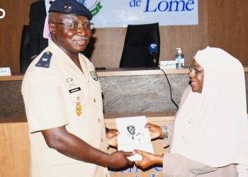 Un ouvrage en hommage à feu Kléber Dadjo, 1er officier président