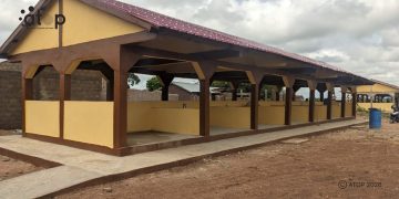 Kpendjal/infrastructures marchandes : Deux hangars modernes réceptionnés au marché de Yiègou 5 Kpendjal/infrastructures marchandes : Deux hangars modernes réceptionnés au marché de Yiègou