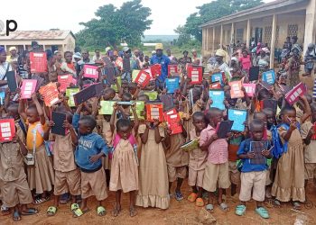 Bassar : 600 élèves de l’EPP Aviation bénéficient de kits scolaires