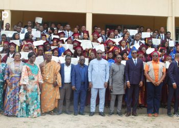 Kloto/Santé : 96 étudiants de l’ENAM et de l’ENSF de Kpalimé reçoivent leur diplôme de fin de parcours