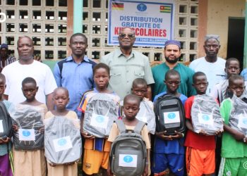 Éducation : Des kits scolaires aux élèves de l’EPP de Nagbidjabo