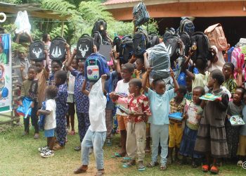 Kloto : Des kits scolaires aux enfants défavorisés et aux orphelins de Havu 2 Kloto : Des kits scolaires aux enfants défavorisés et aux orphelins de Havu