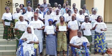 Kpélé/Journée internationale de l’alphabétisation : 17 néo-alphabètes reçoivent leur attestation à Adéta