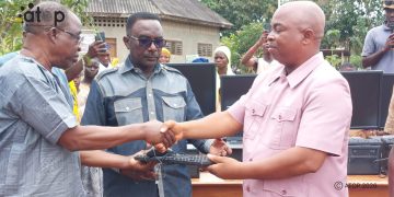 Wawa : Le lycée moderne d’Ounabé bénéficie de matériel informatique