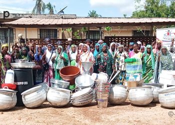 Tchaoudjo : L’ONG Dimension humaine équipe neuf groupements féminins à Sokodé
