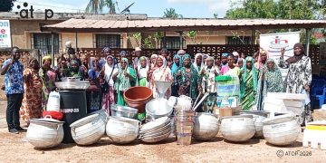 Tchaoudjo : L’ONG Dimension humaine équipe neuf groupements féminins à Sokodé