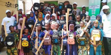 Tchaoudjo : 60 orphelins reçoivent des kits scolaires