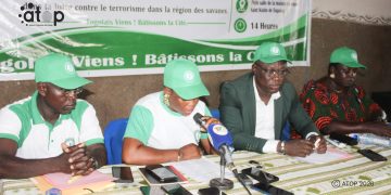 Tône/Politique : Le mouvement républicain « Le Togo en marche » approuve la 5è République 8 Tône/Politique : Le mouvement républicain « Le Togo en marche » approuve la 5è République