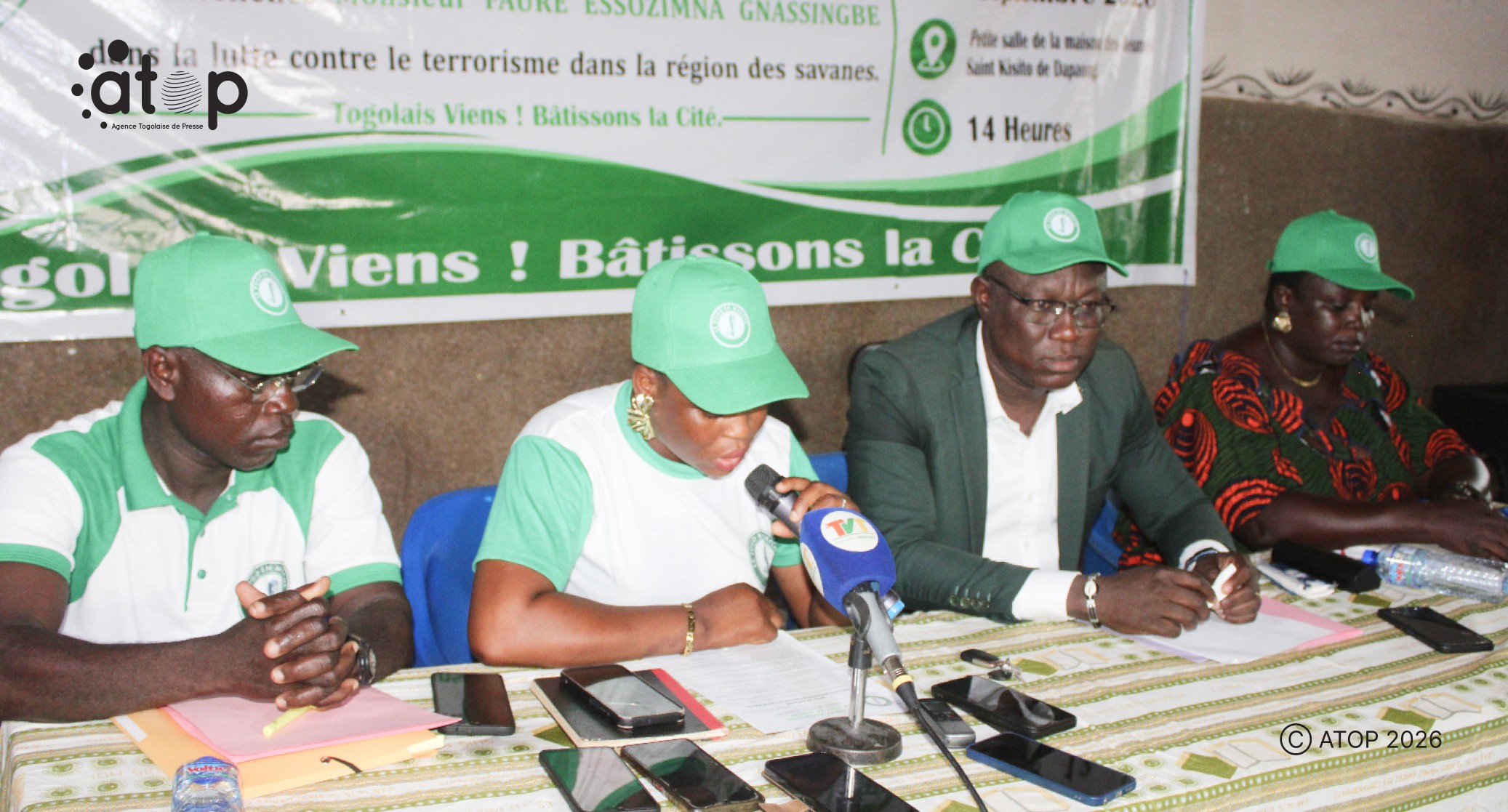 Tône/Politique : Le mouvement républicain « Le Togo en marche » approuve la 5è République 1 72 Lecture de la declaration liminaire