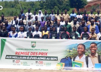 Ogou/excellence au BEPC 2026 : 54 lauréats récompensés dans les Plateaux-Est
