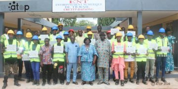 Tône/électricité photovoltaïque : Des attestations et kits d’installation à 20 jeunes en fin de formation